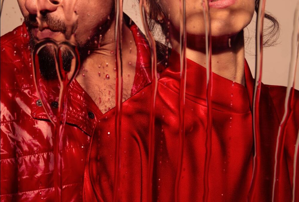 MODERN MIMES Unveil New Single “Roses In Ruins”