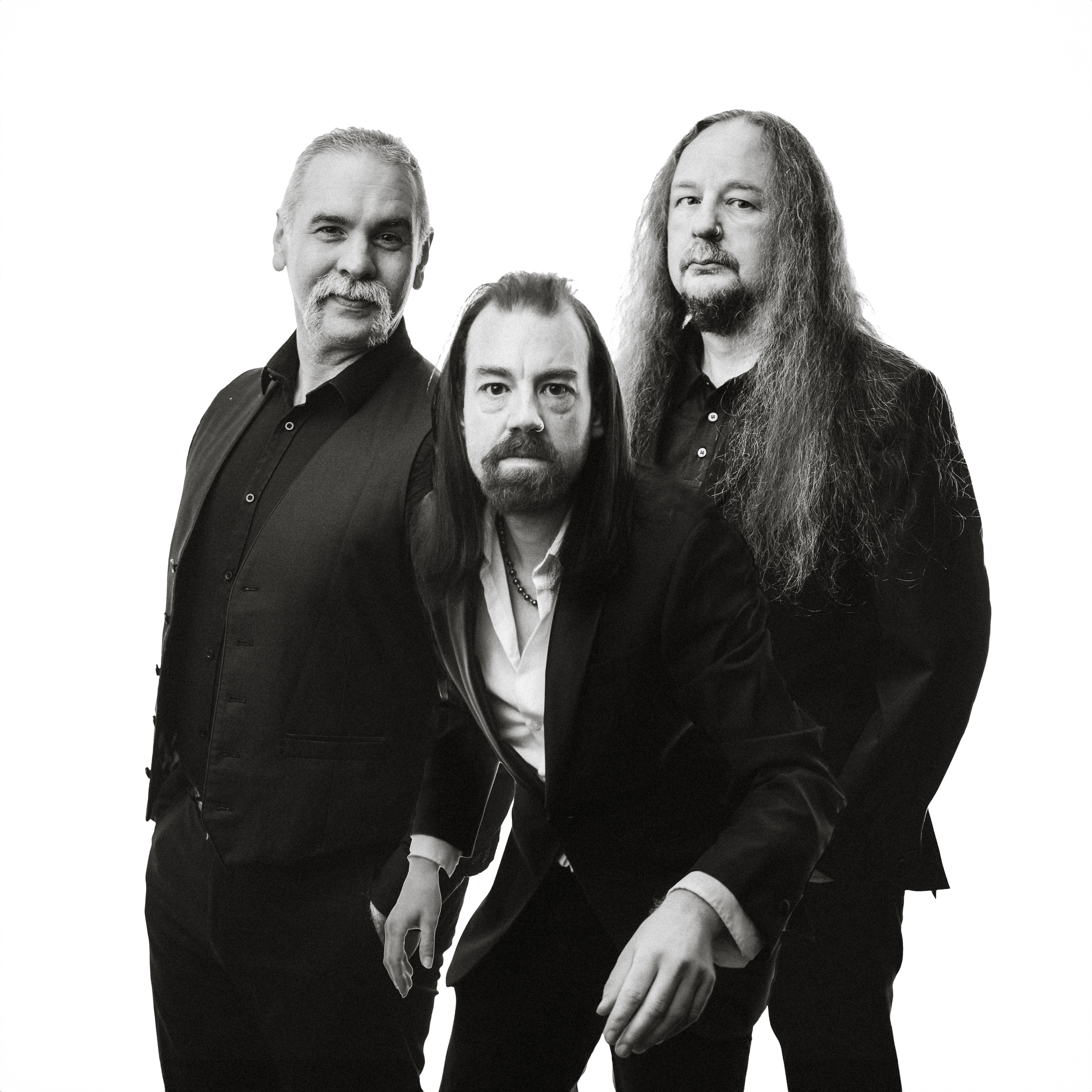 DUNCAN EVANS AND THE WEEPING STARLIGHT Unveil “Suffer”